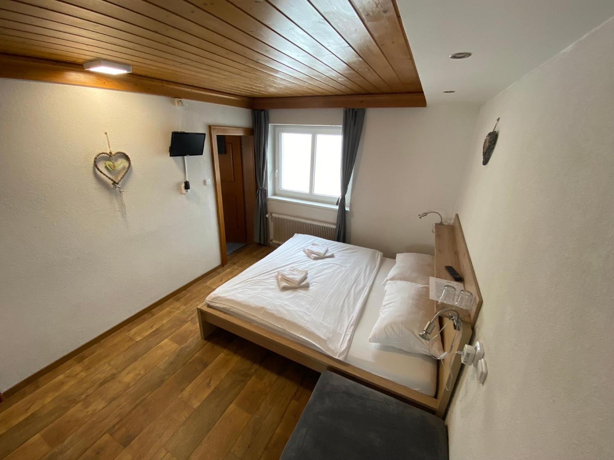 Pension Tyrol Maria Alm am Steinernen Meer Exterior photo