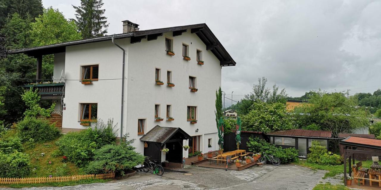 Pension Tyrol Maria Alm am Steinernen Meer Exterior photo