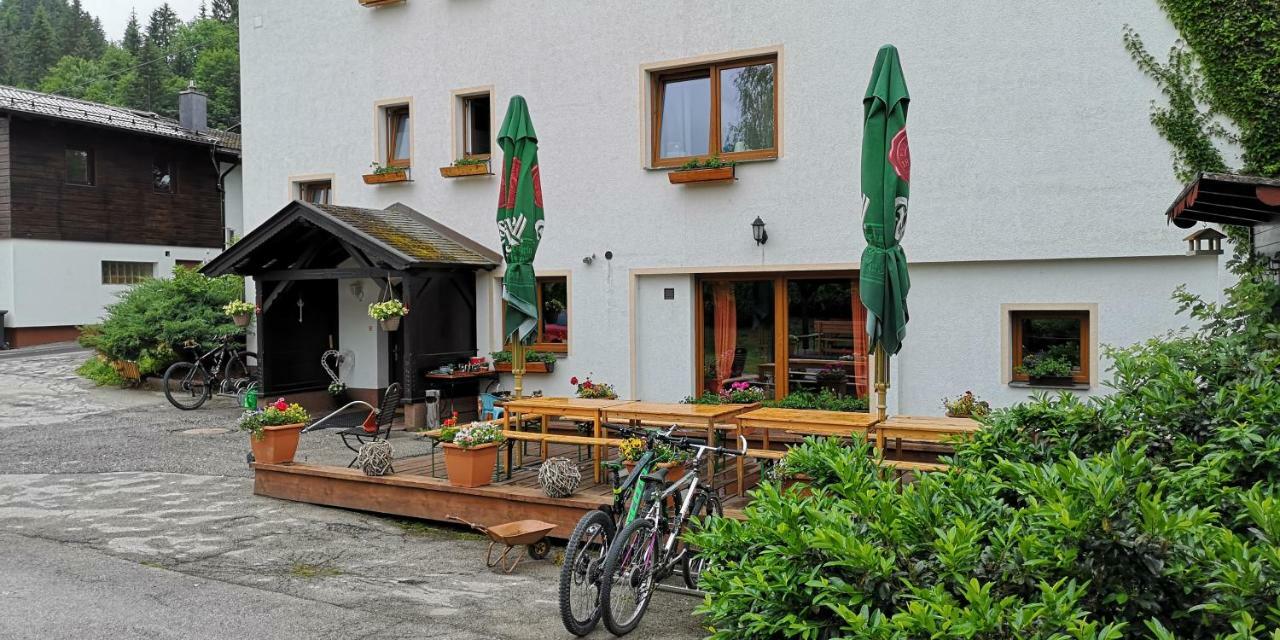 Pension Tyrol Maria Alm am Steinernen Meer Exterior photo
